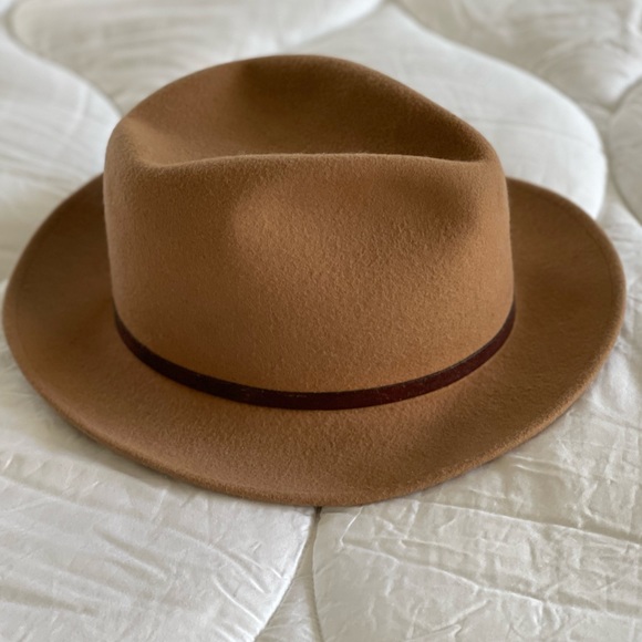 Mallory by Stetson in Tan Size 7 1/2 main image 4